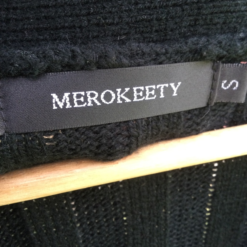 Black Cable Knit Cardigan - Picture 4 of 6